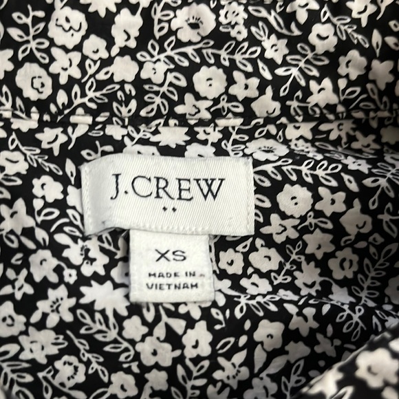 J. Crew Calico navy & white small floral print button down shirt Size XS - Picture 13 of 17